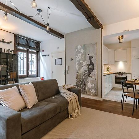 Authentic Apartment In The Heart Of Antwerpen Ngoại thất bức ảnh