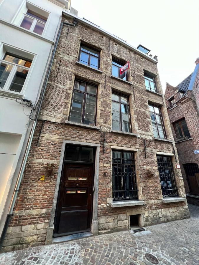 Authentic Apartment In The Heart Of Antwerpen Ngoại thất bức ảnh