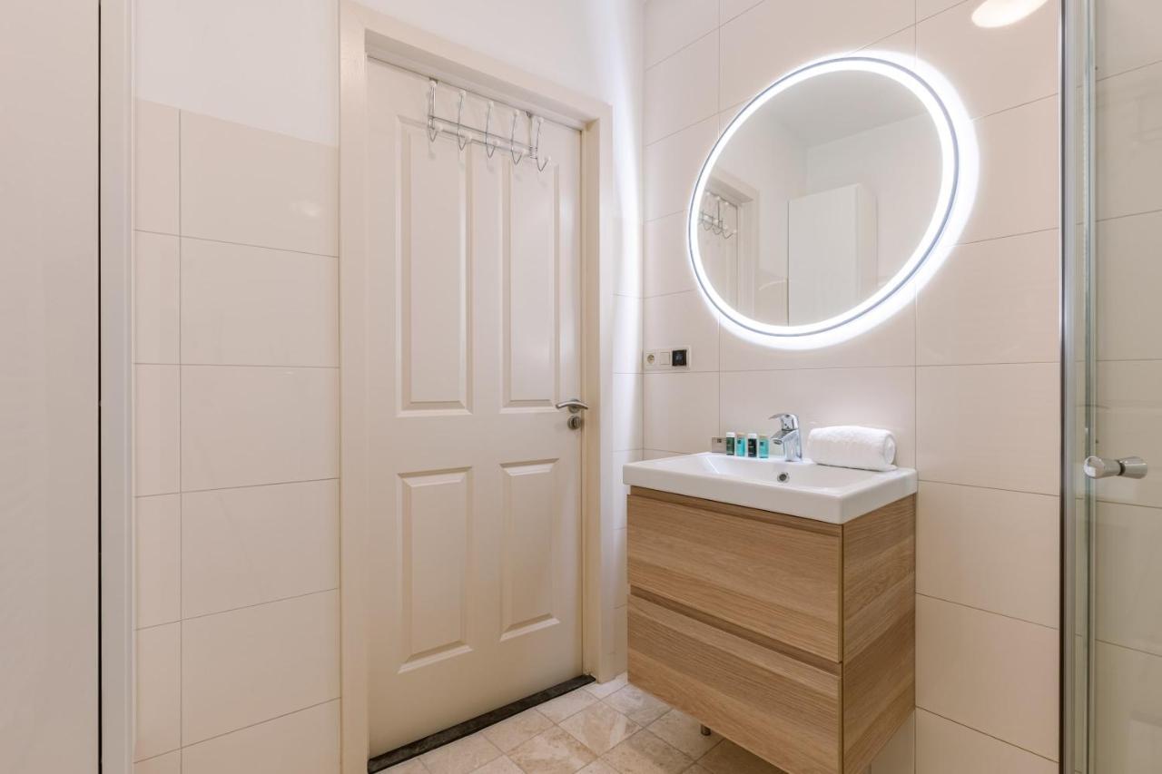 Authentic Apartment In The Heart Of Antwerpen Ngoại thất bức ảnh