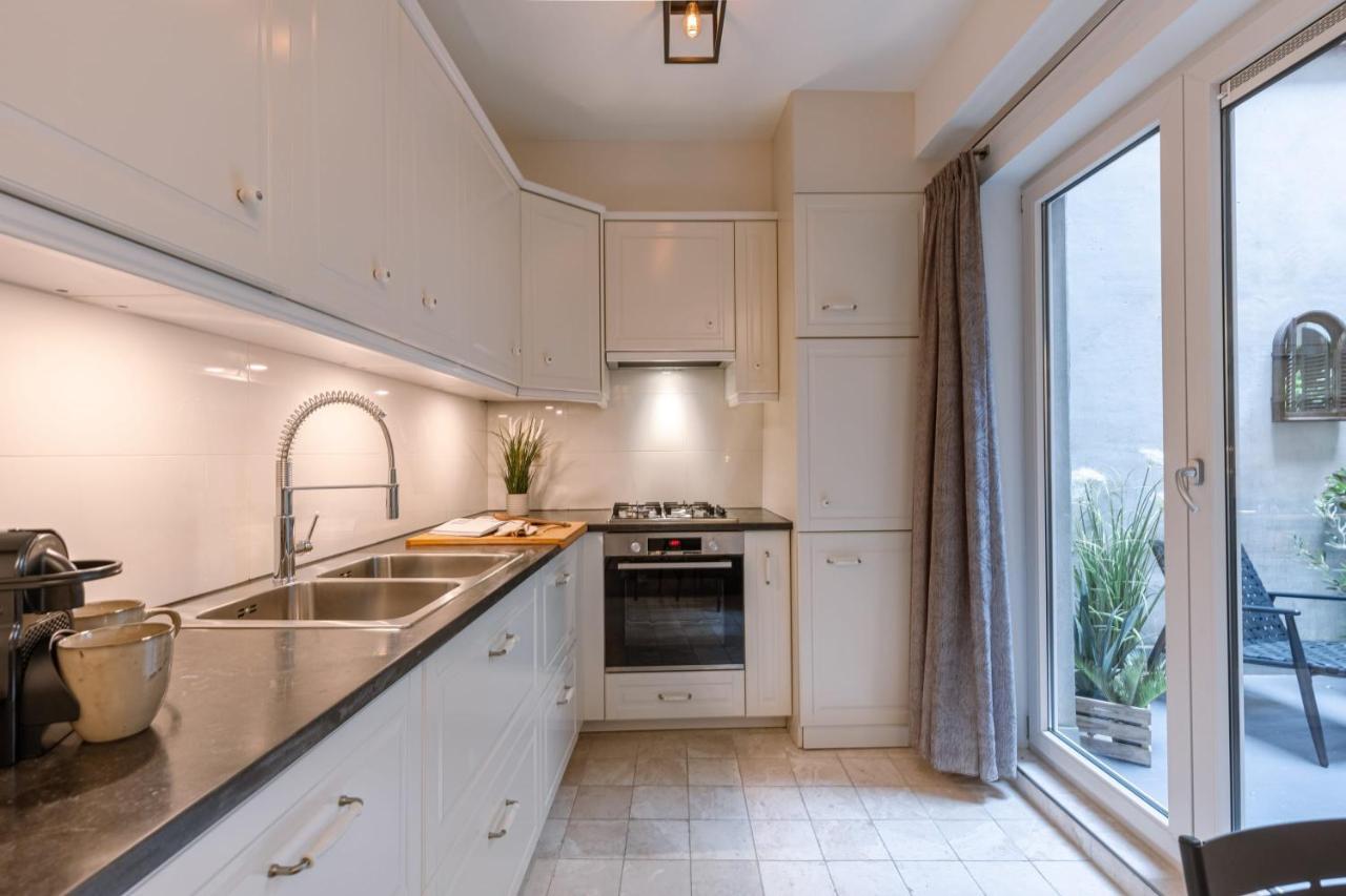Authentic Apartment In The Heart Of Antwerpen Ngoại thất bức ảnh