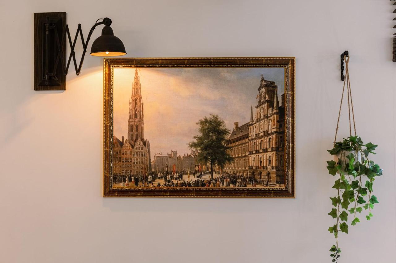 Authentic Apartment In The Heart Of Antwerpen Ngoại thất bức ảnh