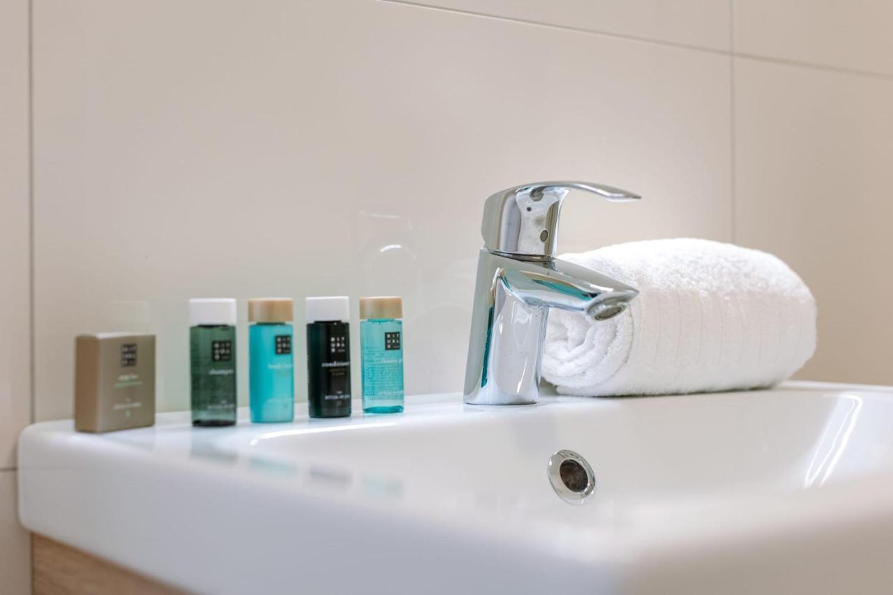 Authentic Apartment In The Heart Of Antwerpen Ngoại thất bức ảnh